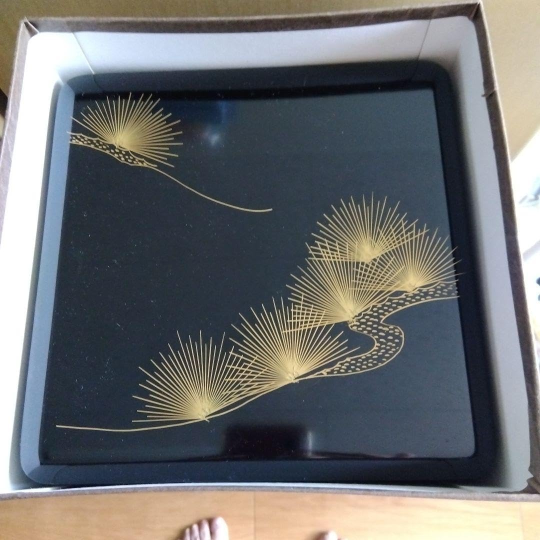 木製三段重 漆器 金色松模様黒 Amazon｜まえじゅう漆器 重箱 三